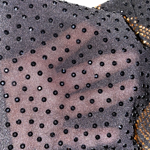 Black gold dress - Picture 10 of 11